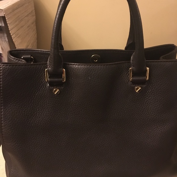 Michael Kors Brown pebble leather. - Picture 5 of 8